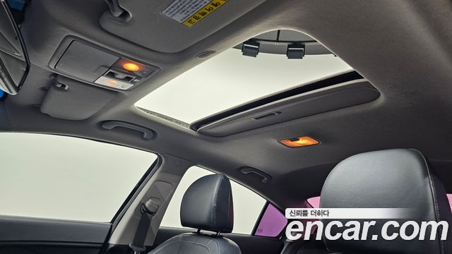 Kia K3 2013 — photo 25