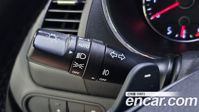 Kia K3 2013 — photo 28