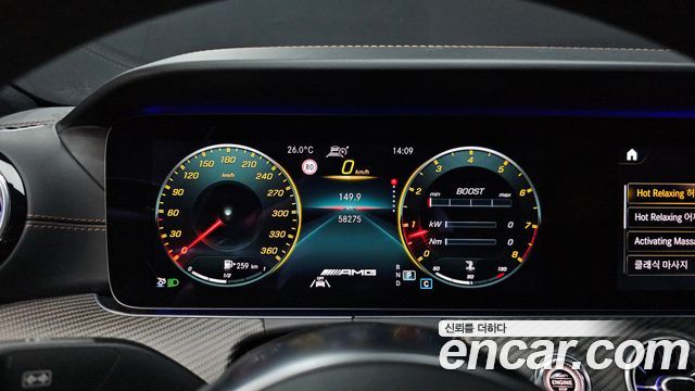 Mercedes-Benz AMG GT 2021 — photo 11