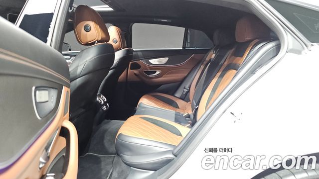 Mercedes-Benz AMG GT 2021 — photo 16