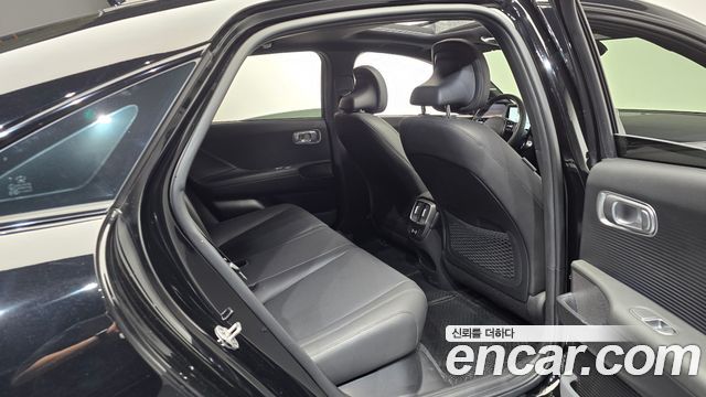 Hyundai Ioniq6 2025 — photo 17