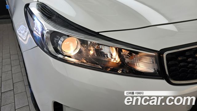 Kia K3 2017 — photo 8