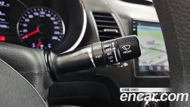 Kia K3 2017 — photo 33