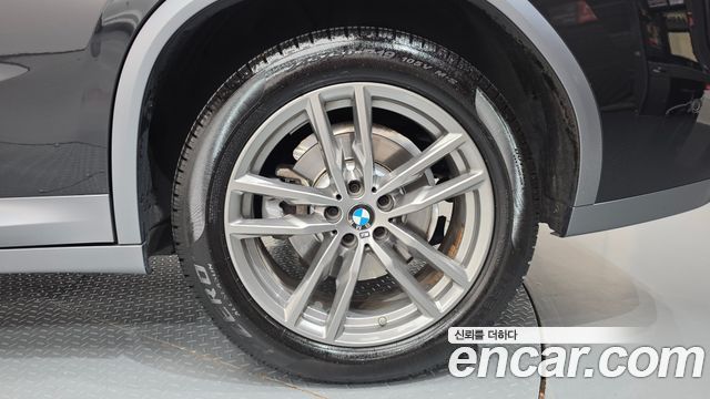 BMW X4 2020 — photo 7