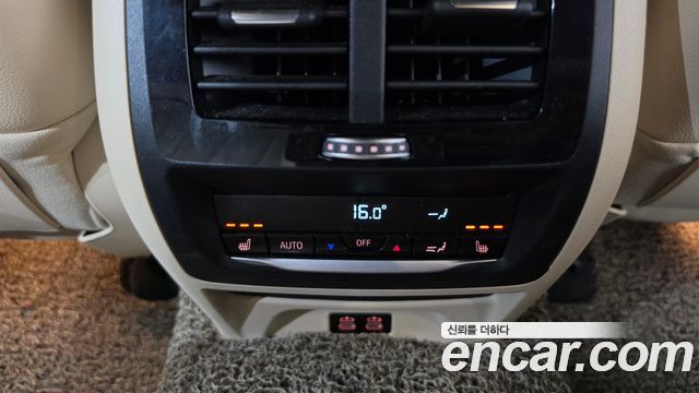 BMW X4 2020 — photo 31