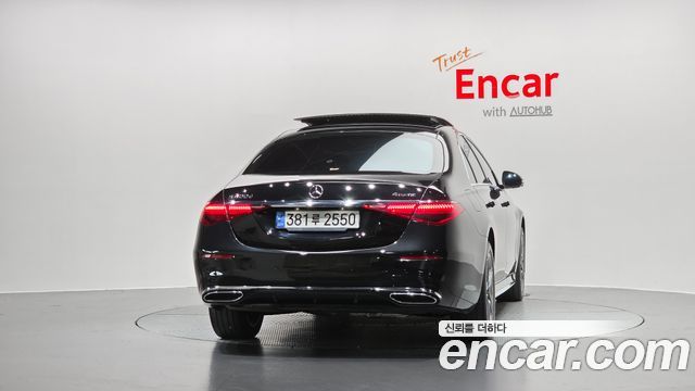Mercedes-Benz S-Class 2022 — photo 4