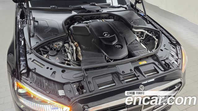 Mercedes-Benz S-Class 2022 — photo 6