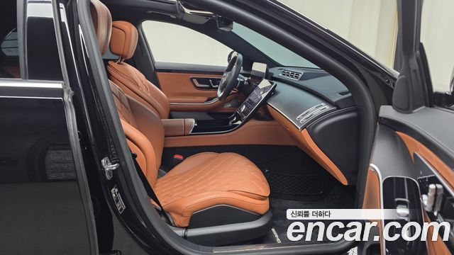 Mercedes-Benz S-Class 2022 — photo 17