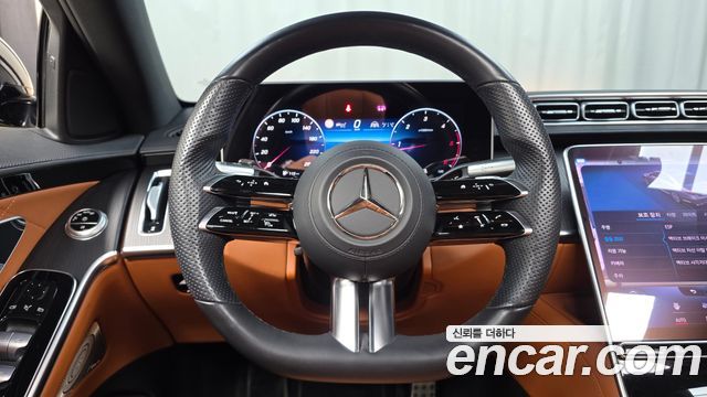 Mercedes-Benz S-Class 2022 — photo 31