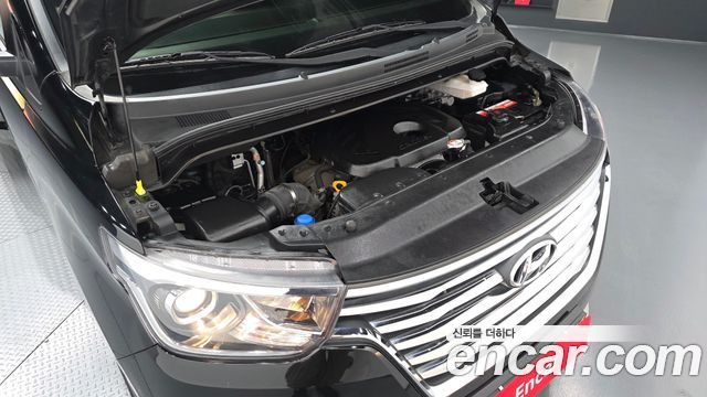 Hyundai Starex 2019 — photo 6