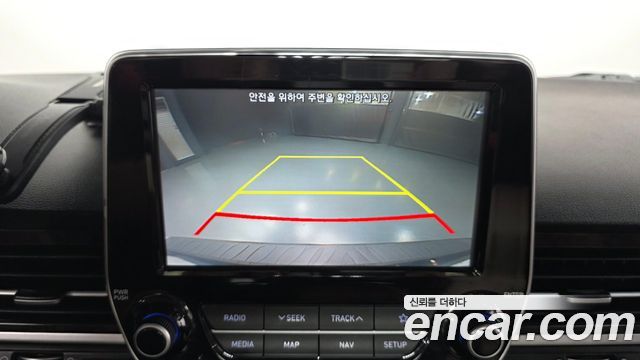 Hyundai Starex 2019 — photo 21