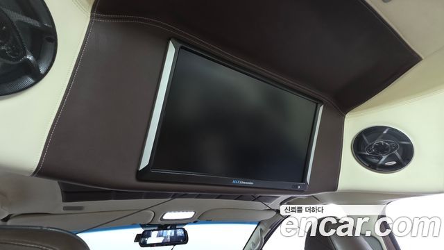 Hyundai Starex 2019 — photo 24
