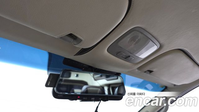 Hyundai Starex 2019 — photo 28