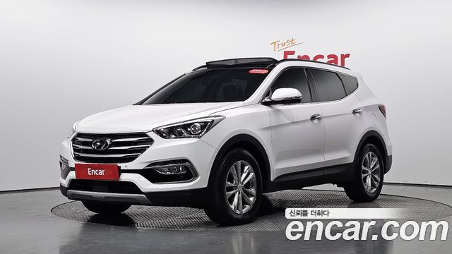 Hyundai Santafe 2018 — photo 30