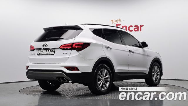 Hyundai Santafe 2018 — photo 2