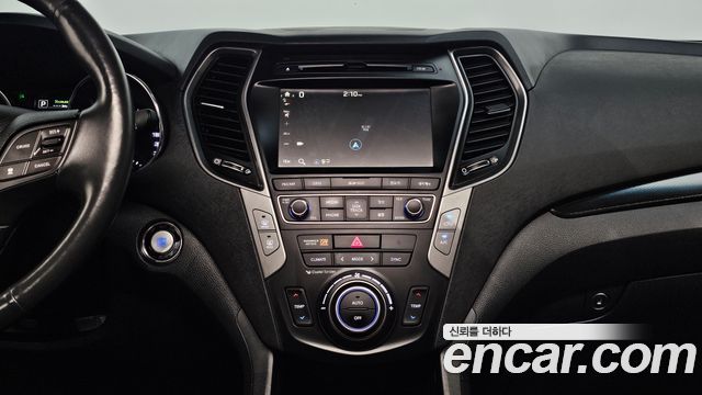 Hyundai Santafe 2018 — photo 20