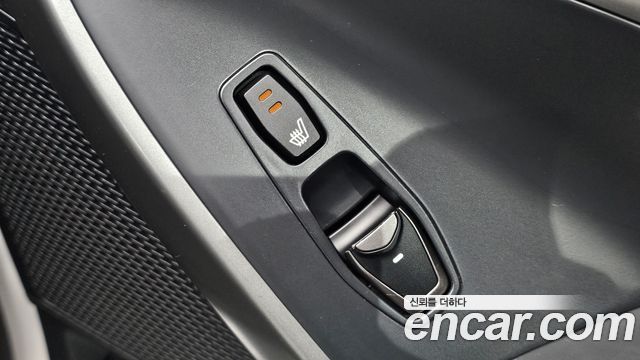 Hyundai Santafe 2018 — photo 23