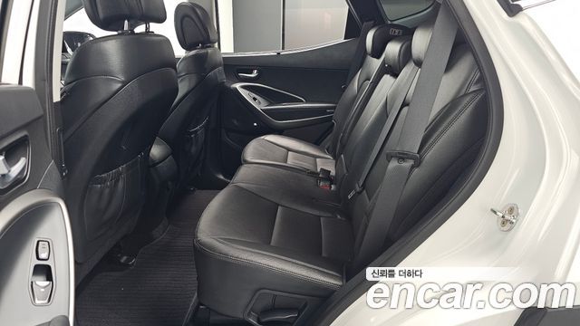 Hyundai Santafe 2018 — photo 27