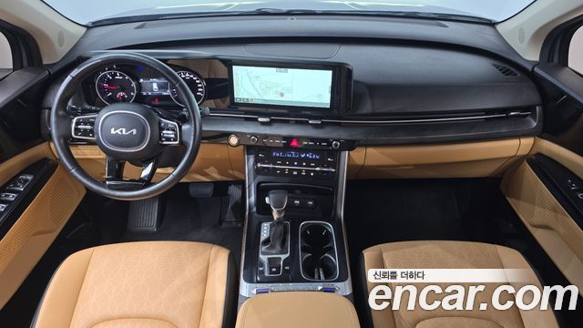 Kia Canival 2023 — photo 10