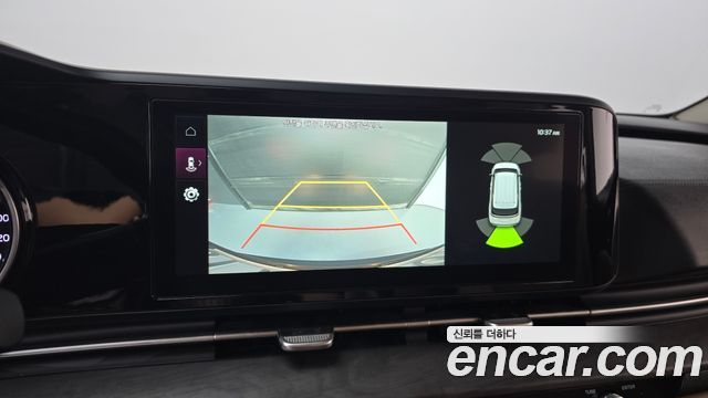 Kia Canival 2023 — photo 20