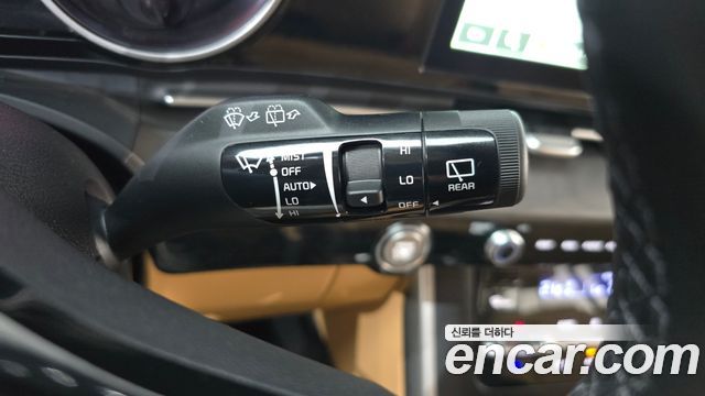 Kia Canival 2023 — photo 24