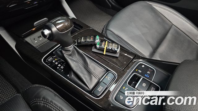 Kia K7 2014 — photo 10