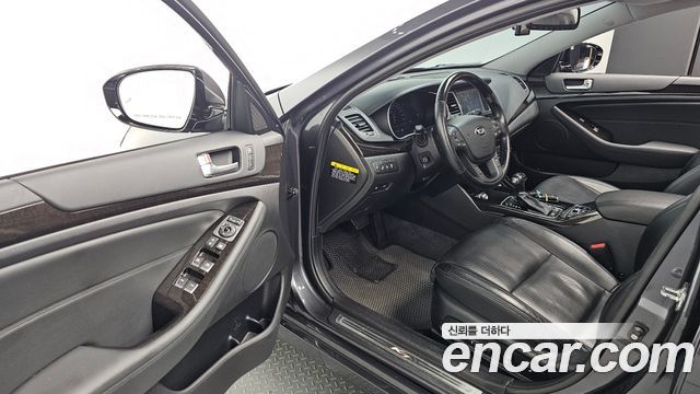 Kia K7 2014 — photo 11