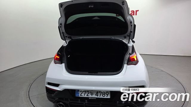 Hyundai Veloster 2021 — photo 33