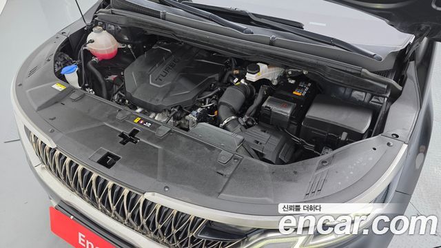 Kia Canival 2023 — photo 6