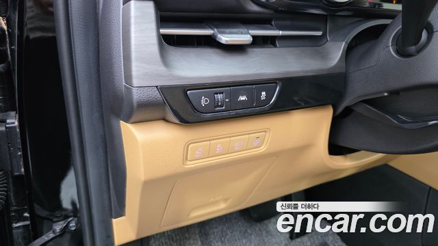Kia Canival 2023 — photo 12