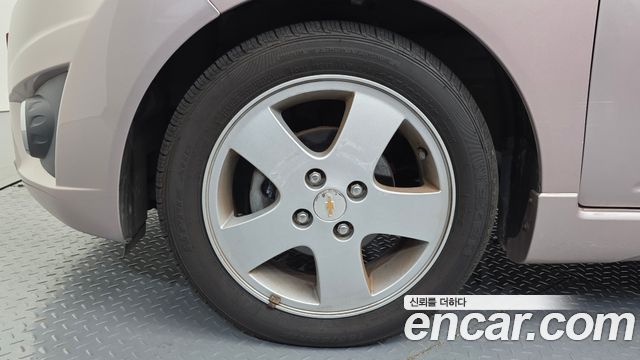 Chevrolet Korea Spark 2012 — photo 5