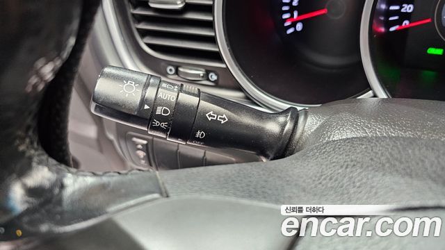 Kia K5 2014 — photo 17
