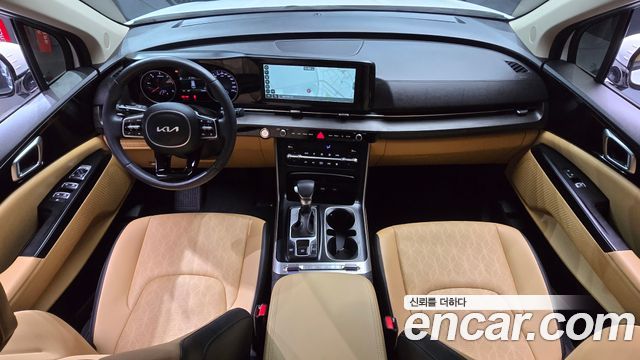 Kia Canival 2023 — photo 10