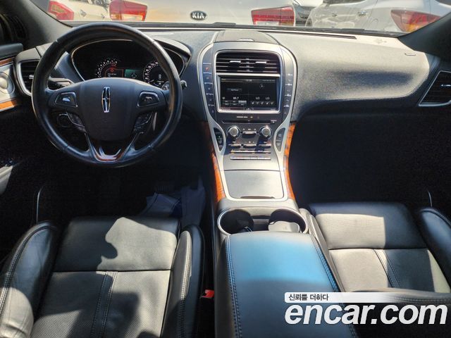 Lincoln MKX 2016 — photo 8