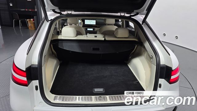 Genesis GV60 2022 — photo 31