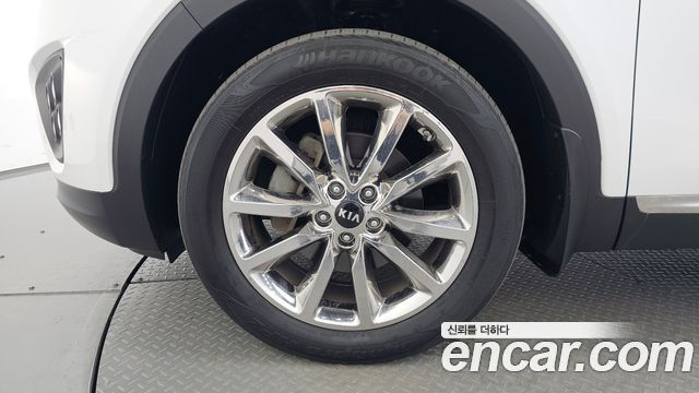 Kia Sorento 2016 — photo 5