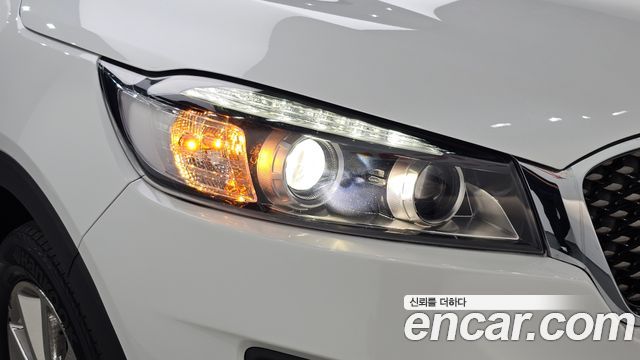Kia Sorento 2016 — photo 8