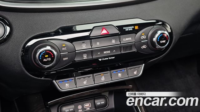 Kia Sorento 2016 — photo 27