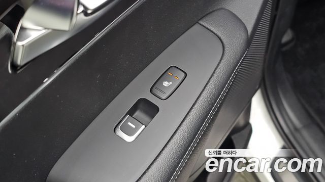 Kia Sorento 2016 — photo 31