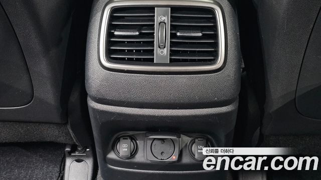 Kia Sorento 2016 — photo 32