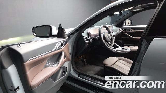 BMW 4-Series 2026 — photo 10