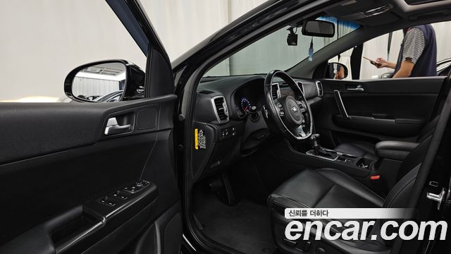 Kia Sportage 2017 — photo 13