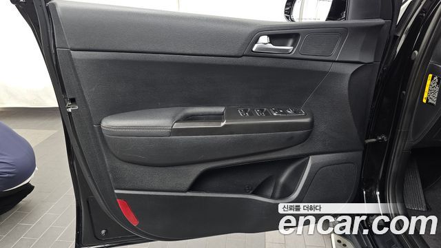 Kia Sportage 2017 — photo 14