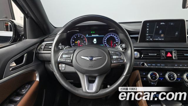 Genesis G70 2019 — photo 19