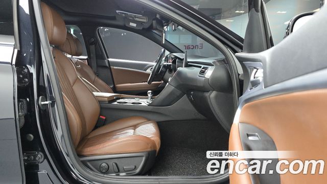 Genesis G70 2019 — photo 16