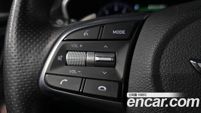 Genesis G70 2019 — photo 31