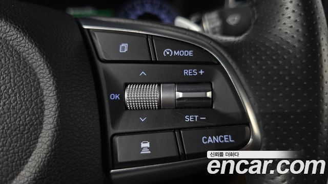 Genesis G70 2019 — photo 32