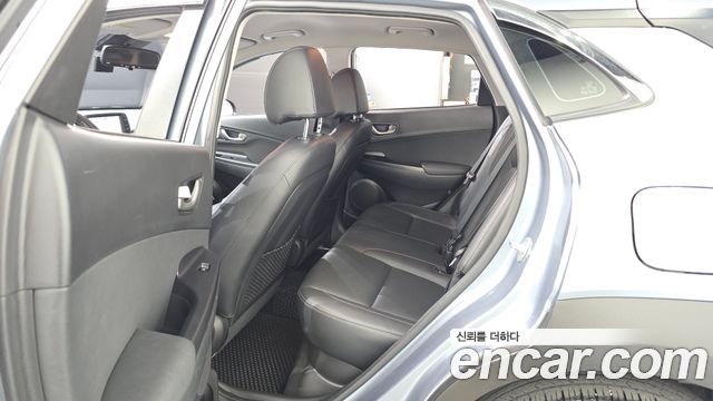 Hyundai Kona 2018 — photo 11