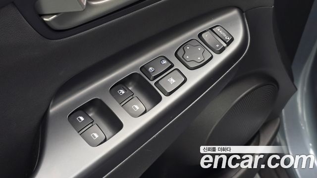 Hyundai Kona 2018 — photo 14