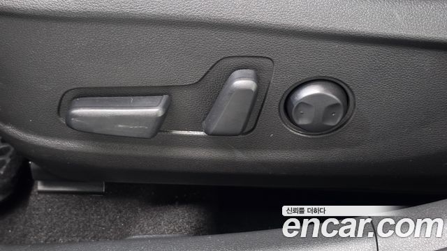 Hyundai Kona 2018 — photo 16